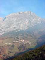 Cobe&ntilde;a, a los pies de la Ventosa