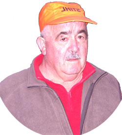 Manin que mat&oacute; un enorme jabal&iacute;