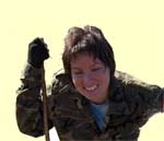 Elena tambi&eacute;n lo intent&oacute;, cogi&eacute;ndole por el rabo