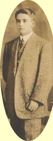 Luis de las Cuevas de joven